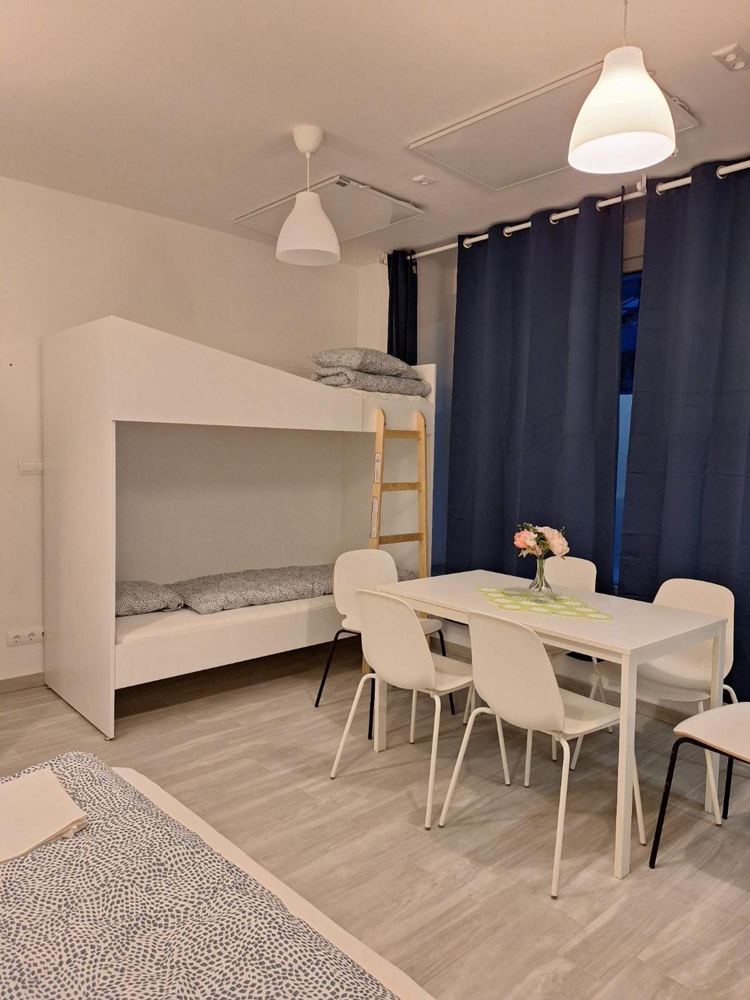 Betariel'com Augarten Apartment *